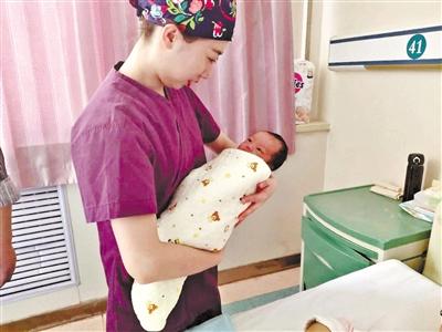 聲聲啼哭清亮 蘭州第一批“20后”閃亮登場！