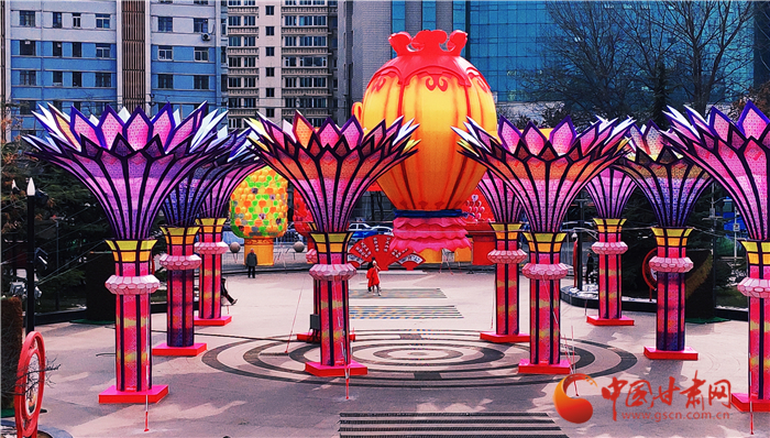 蘭州壓縮爆竹零售網(wǎng)點(diǎn)至百戶 嚴(yán)保人員密集場(chǎng)所禁放