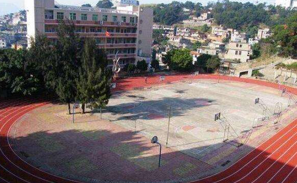 蘭州四城區(qū)初一新生7月23日去對口學?？窗?>
        </a><em>蘭州四城區(qū)初一新生7月23日去對口學?？窗?/em></li>

                </ul>
            </div>
            <!-- public platform -->
            <div   id=