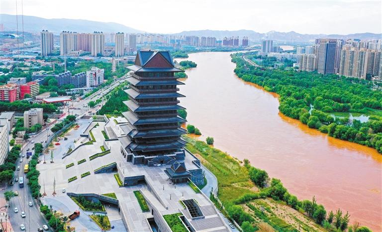 黃河樓上看黃河 歷時4年打造 預(yù)計國慶節(jié)期間開始運(yùn)營