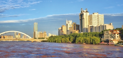 護(hù)好黃河水 保衛(wèi)蘭州藍(lán) 再造金城綠——蘭州市加強(qiáng)黃河流域生態(tài)保護(hù)、推進(jìn)高質(zhì)量發(fā)展綜述