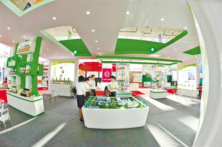 云展示、云推介、云洽談、云簽約 打造永不落幕的網(wǎng)上藥博會