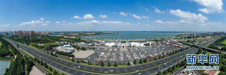 (新華全媒頭條·圖文互動)(7)流動中國折射復(fù)蘇新氣象——透視“十一”黃金周