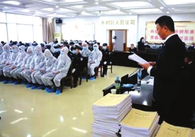 天水秦州區(qū)開審18人涉惡案 被控涉嫌敲詐勒索、尋釁滋事、開設(shè)賭場(chǎng)等