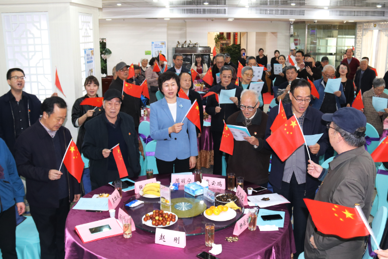 甘肅省人社廳舉辦離退休干部讀書(shū)學(xué)法培訓(xùn)班暨2020年“尊老敬老·迎重陽(yáng)”主題活動(dòng)