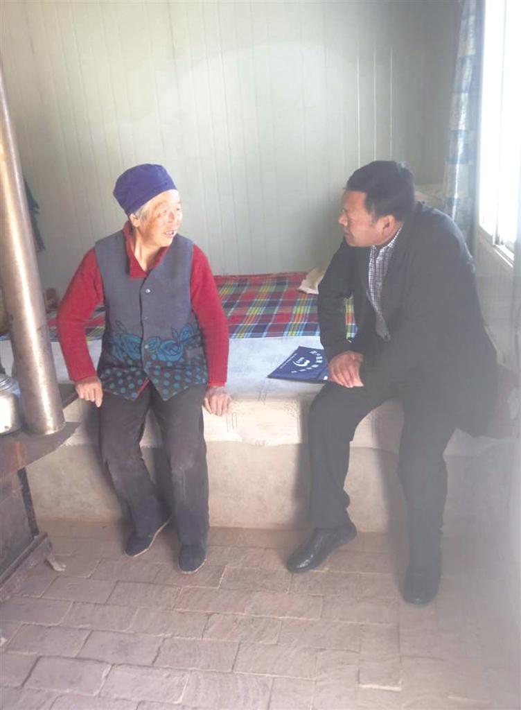 榆中縣扶貧開(kāi)發(fā)辦公室黨組書記、主任王國(guó)福：建言獻(xiàn)策當(dāng)助手 沖鋒陷陣排頭兵