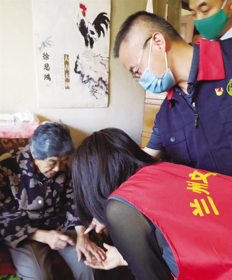 在公益志愿服務(wù)中踐行初心使命——記中國(guó)好人、城關(guān)區(qū)一方公益慈善協(xié)會(huì)黨支部書(shū)記高平