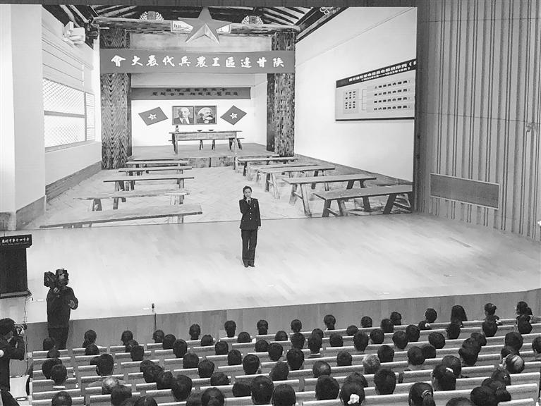 蘭州市開展“學黨史、頌黨恩、跟黨走”紅色文化進校園活動