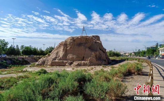 圖為沙州郡城遺址公園古遺址?！⊥醣筱y 攝