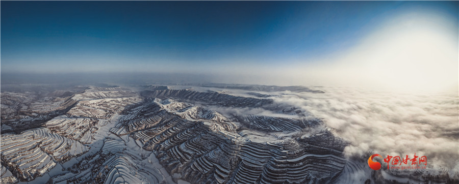 【隴拍客】蘭州榆中：穿越云?？刺萏?雪后家園似仙境