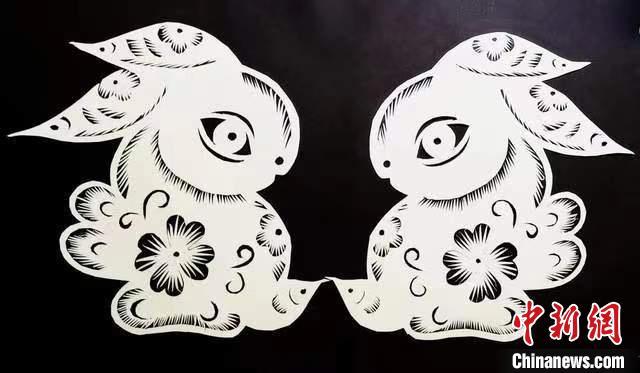 圖為甘肅“非遺人”創(chuàng)作的剪紙兔。(資料圖) 甘肅省非遺保護中心供圖
