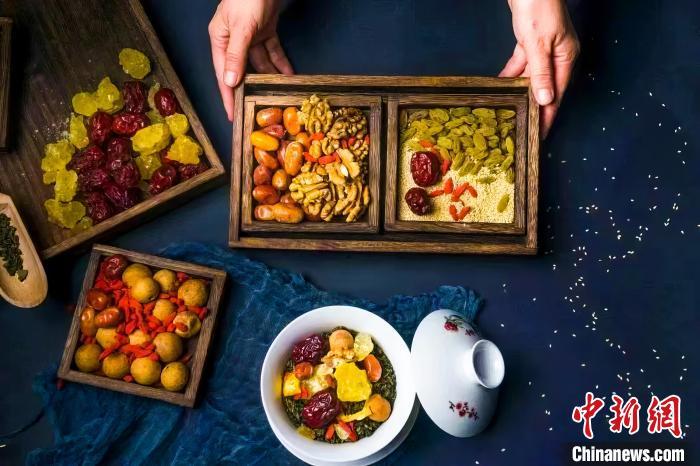 2023年5月，拍攝的臨夏蓋碗茶所需原料。(資料圖)臨夏市融媒體中心供圖